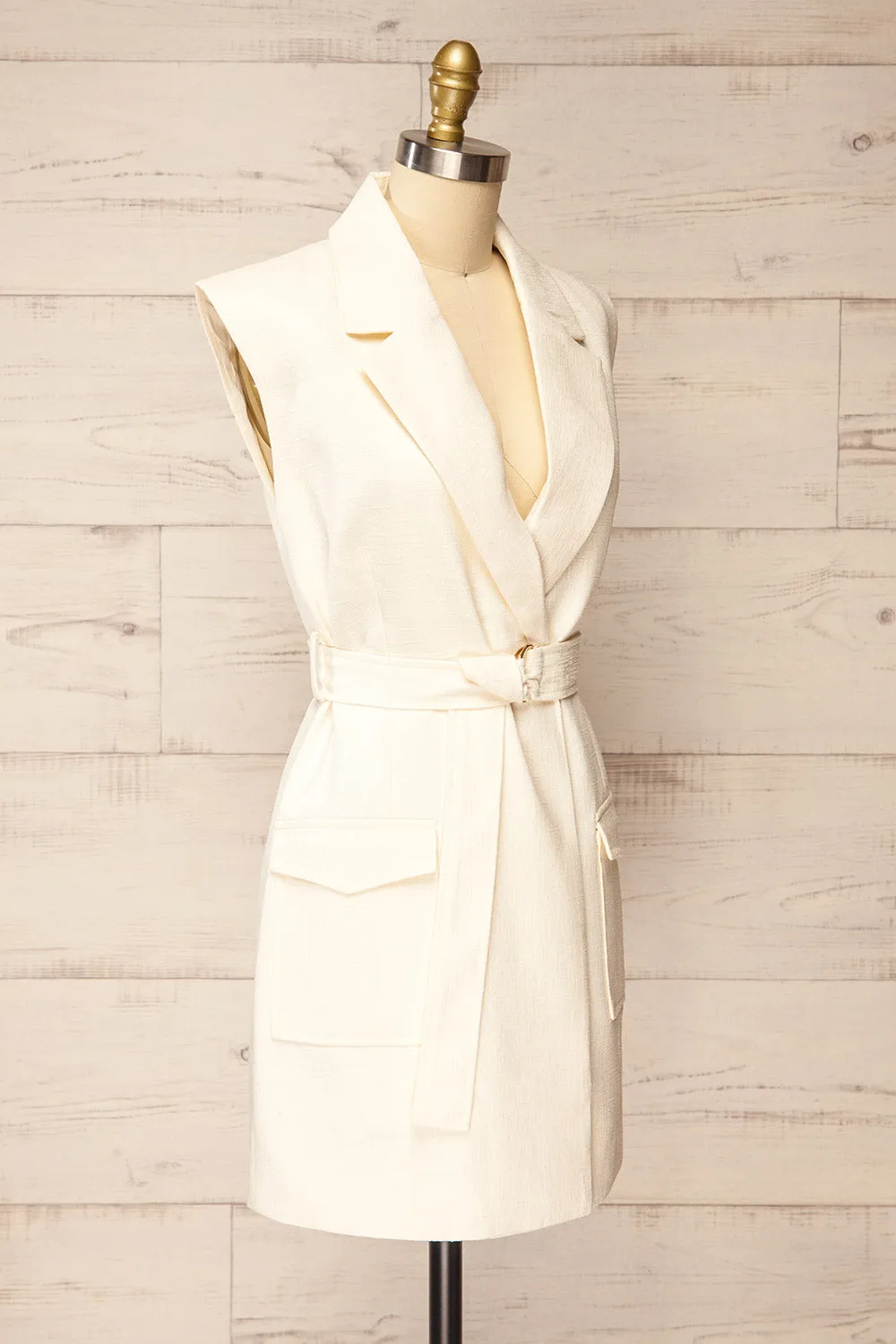 Abbotsford | White Sleeveless Tweed Blazer Dress