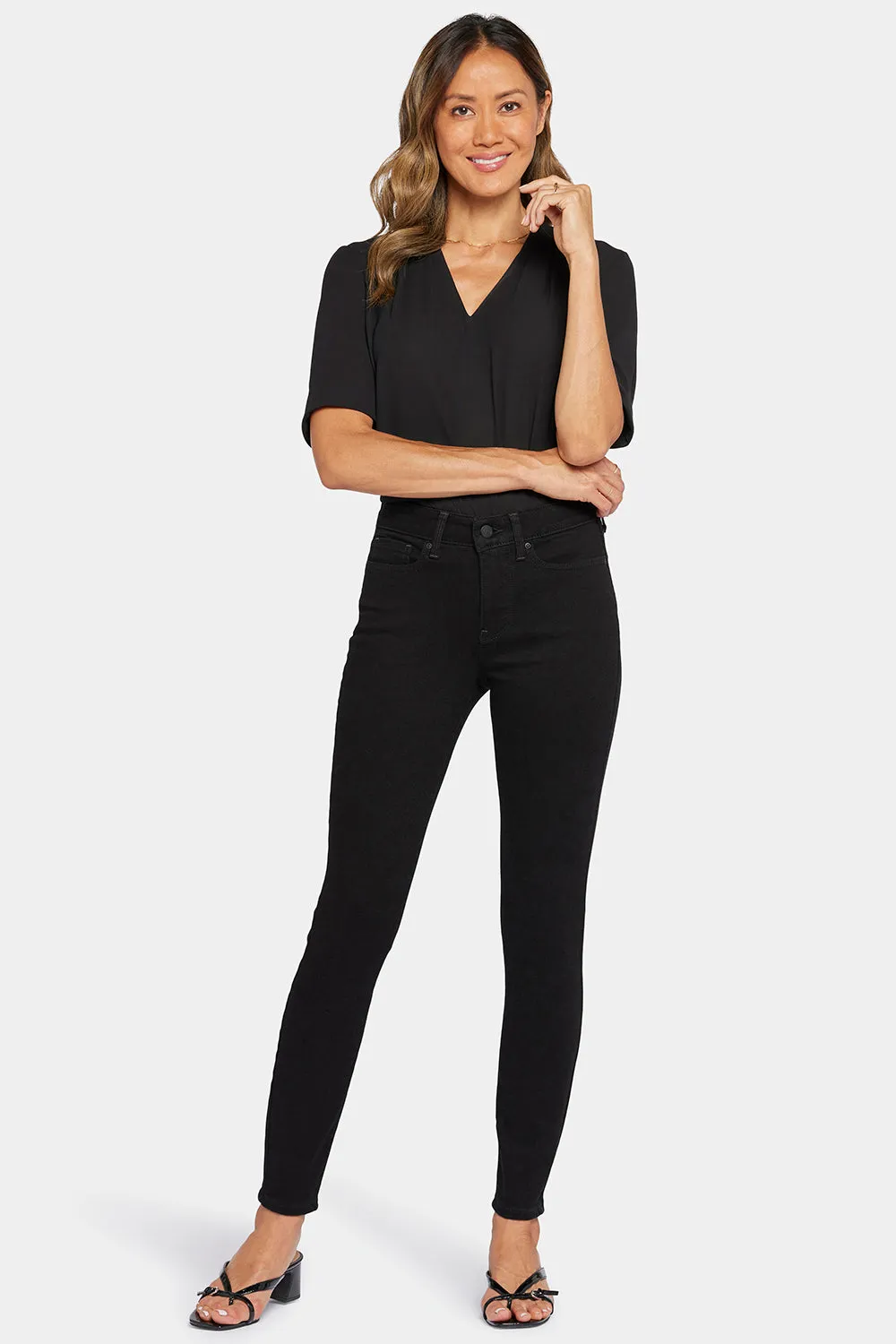 Ami Skinny Jeans In Tall - Black