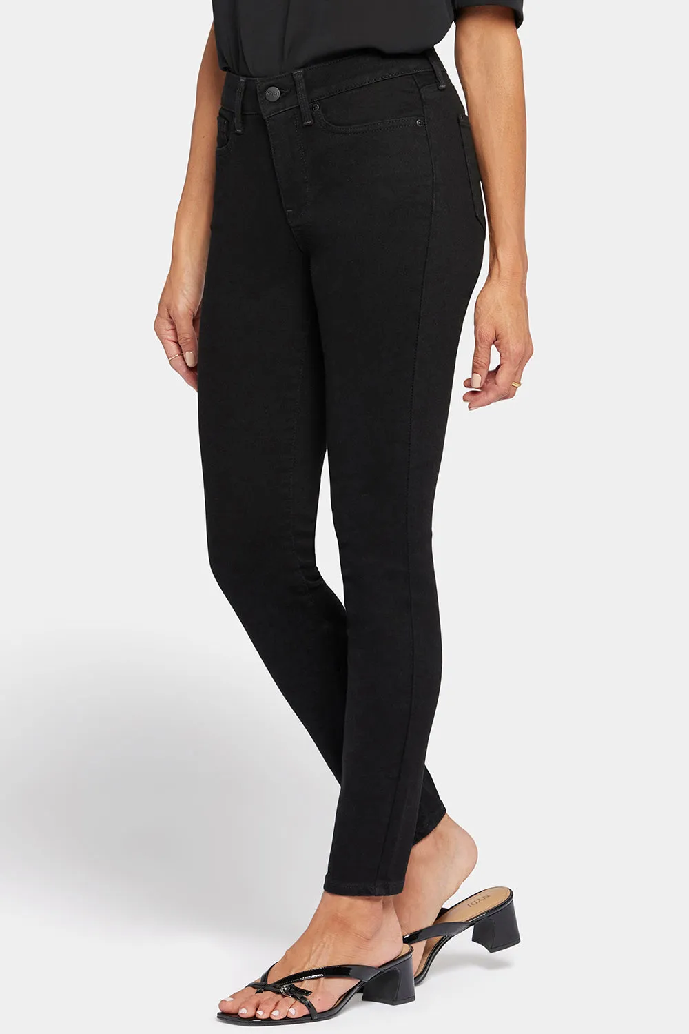 Ami Skinny Jeans In Tall - Black