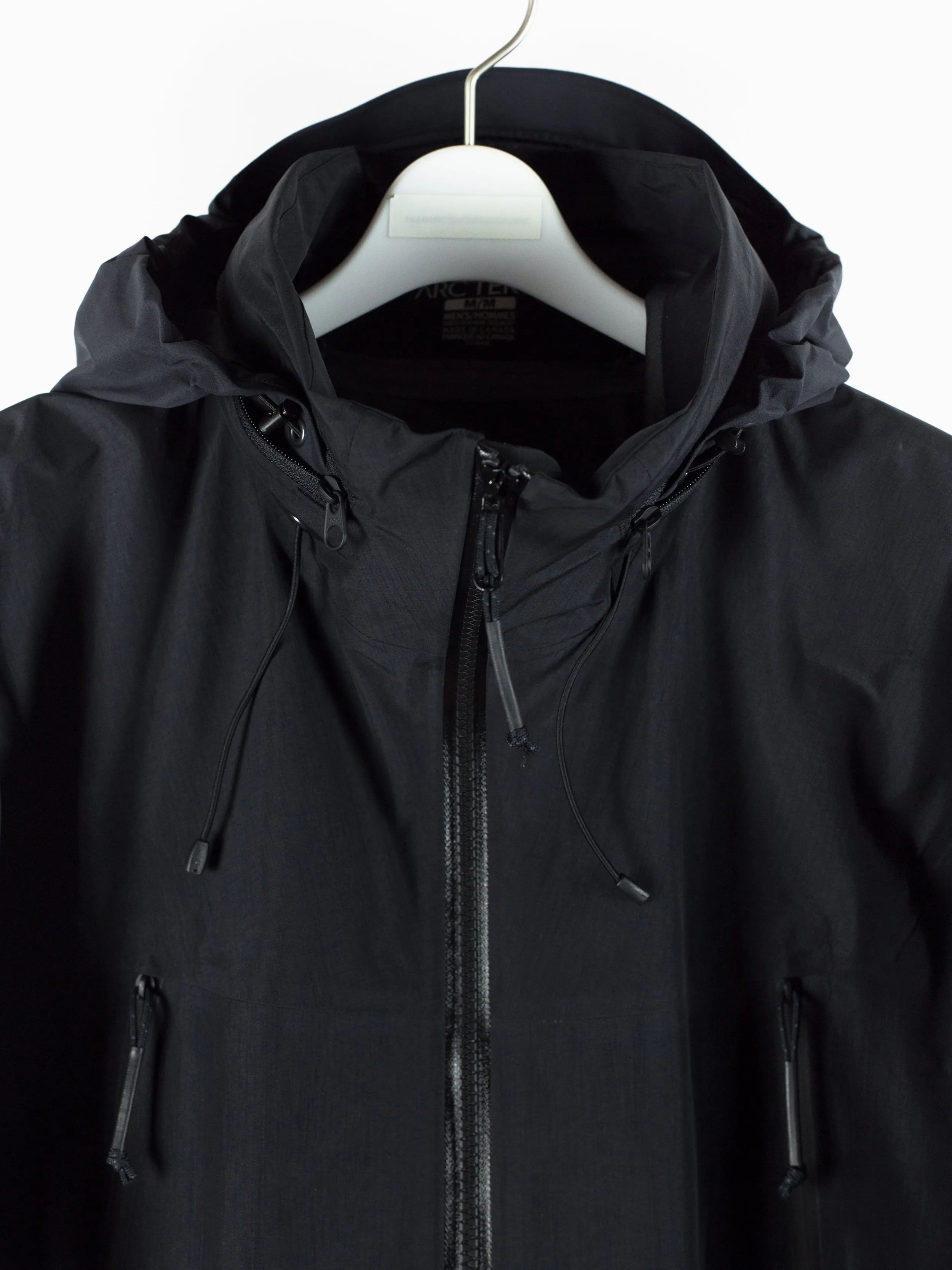 Arc'teryx LEAF Alpha Jacket Gen II