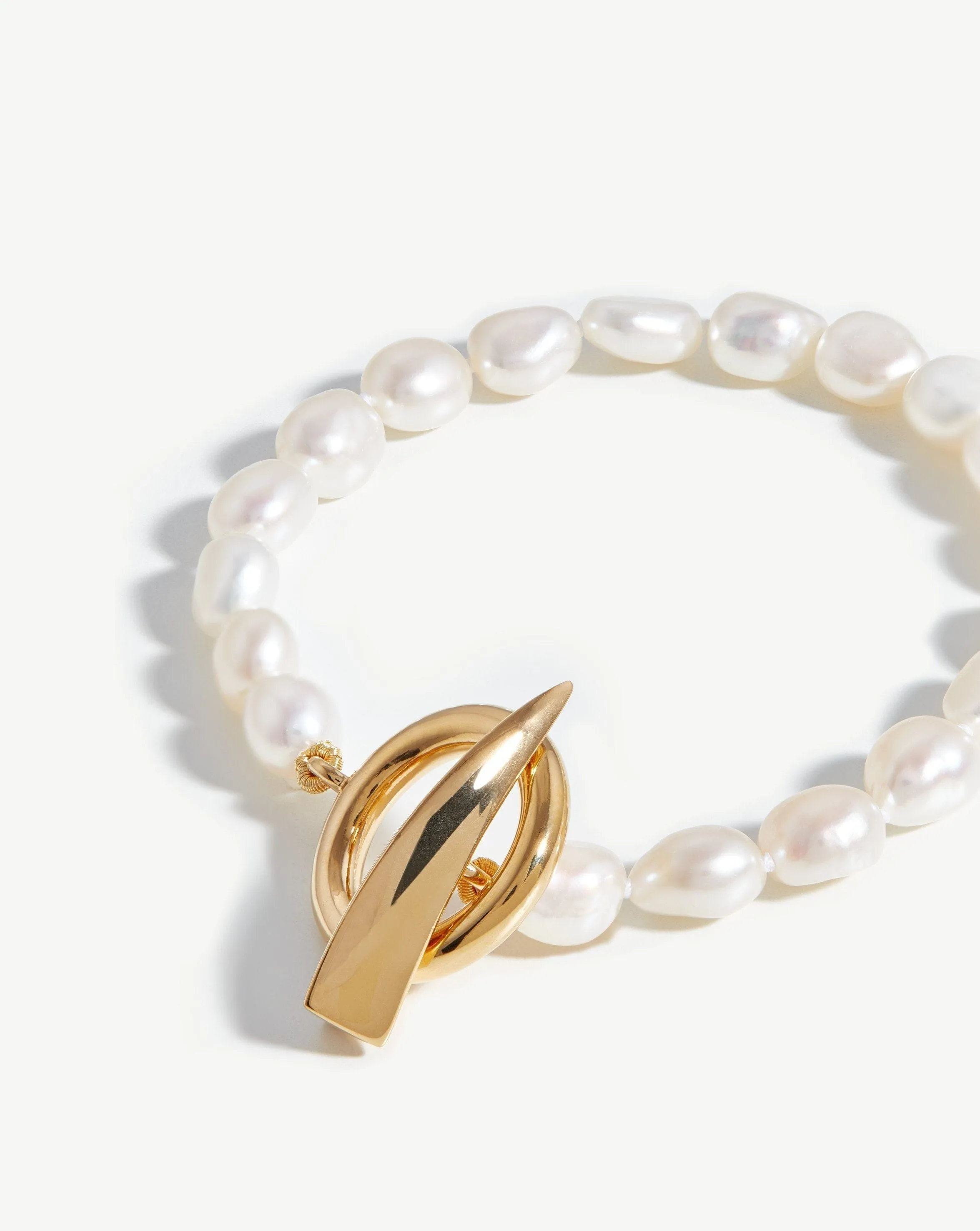 Baroque Pearl Claw T-Bar Bracelet | 18ct Gold Plated Vermeil/Pearl