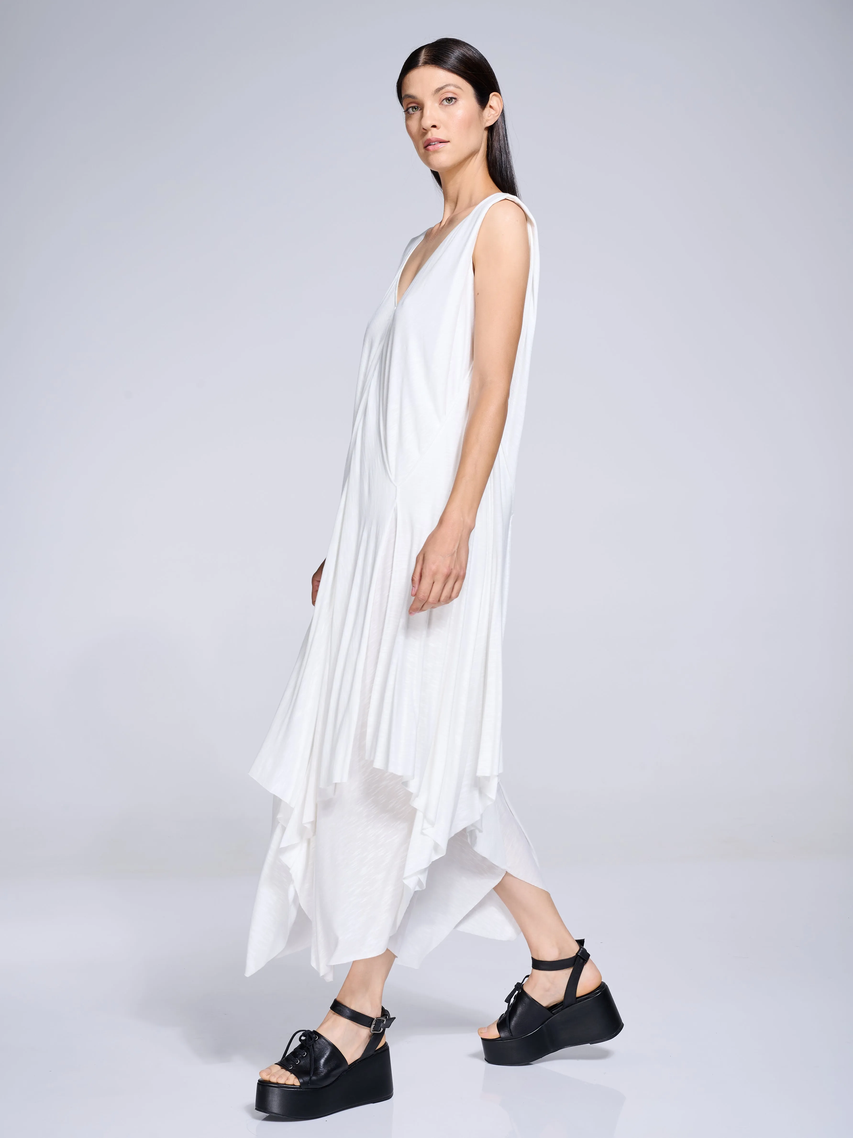 Maxi V-Neck White Dress