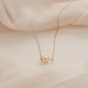 Pearl • Single Pearl Necklace