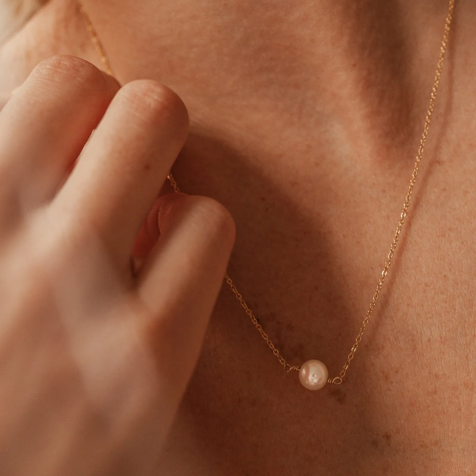 Pearl • Single Pearl Necklace