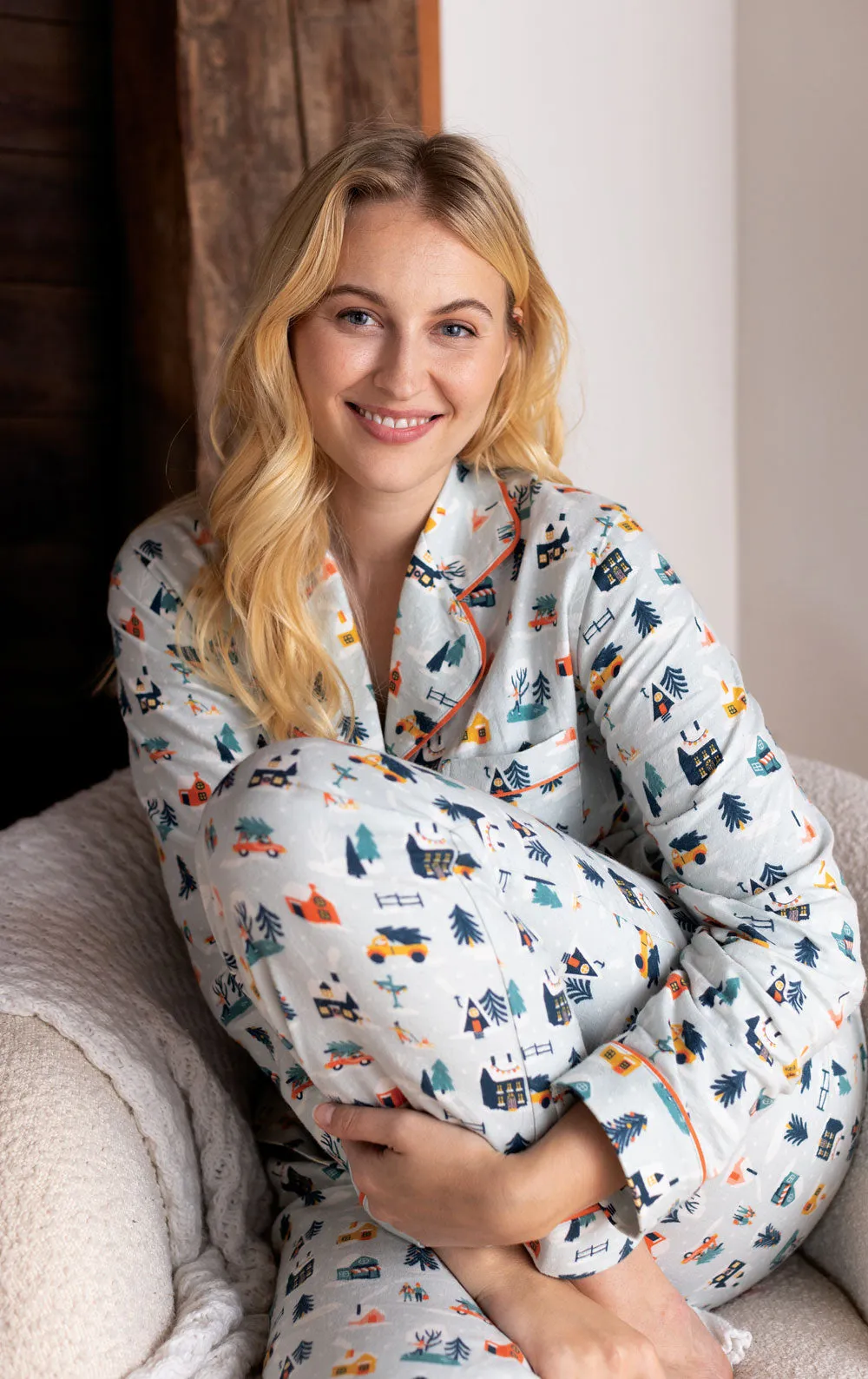 Snow Globe Button-Front Women's Pajamas